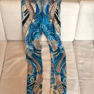 alexander mcqueen koi fish leggings